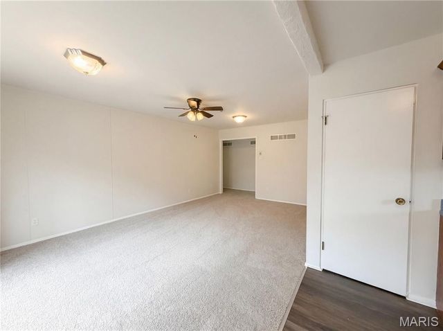 569 Lodge Drive, St Louis, MO 63126