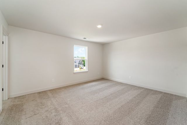 7413 Black Fox Dr, Fairview, TN 37062