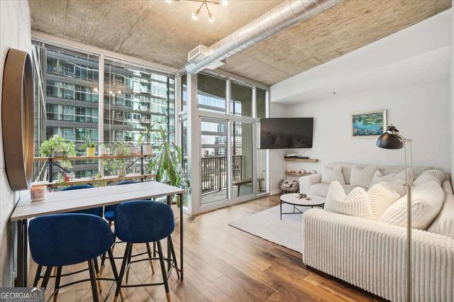 923 Peachtree Street NE 1221, Atlanta, GA 30309