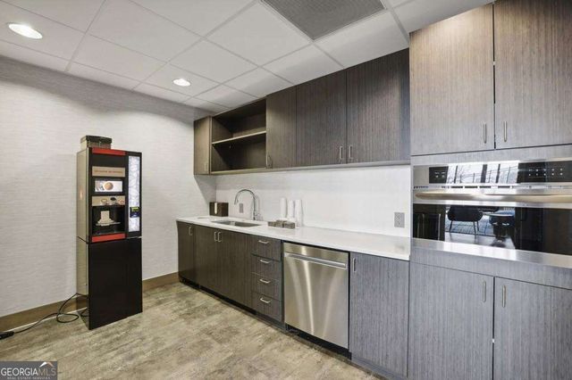 923 Peachtree Street NE 1221, Atlanta, GA 30309