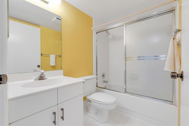 2334 S Cypress Bend Drive 602, Pompano Beach, FL 33069