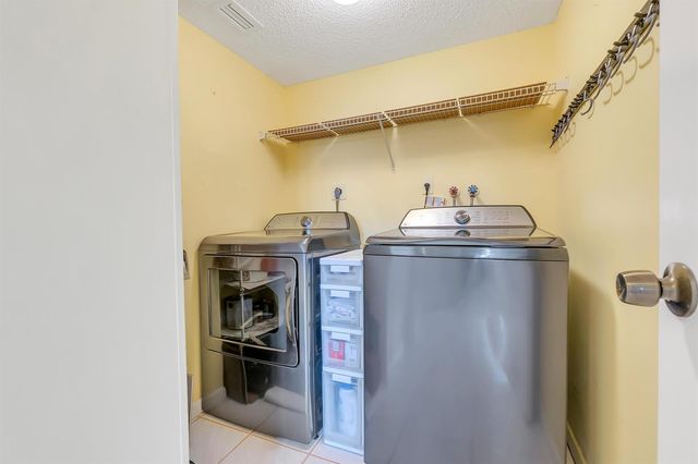 2334 S Cypress Bend Drive 602, Pompano Beach, FL 33069