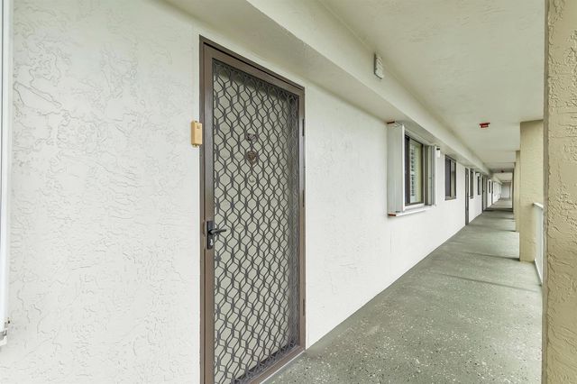2334 S Cypress Bend Drive 602, Pompano Beach, FL 33069