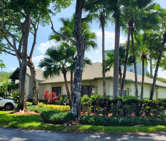 2334 S Cypress Bend Drive 602, Pompano Beach, FL 33069