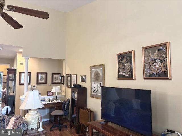 176 HEARTHSTONE DR, Berlin, NJ 08009