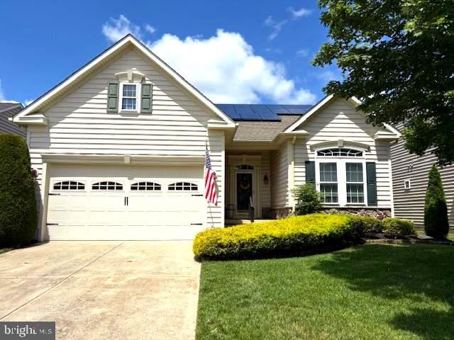 176 HEARTHSTONE DR, Berlin, NJ 08009