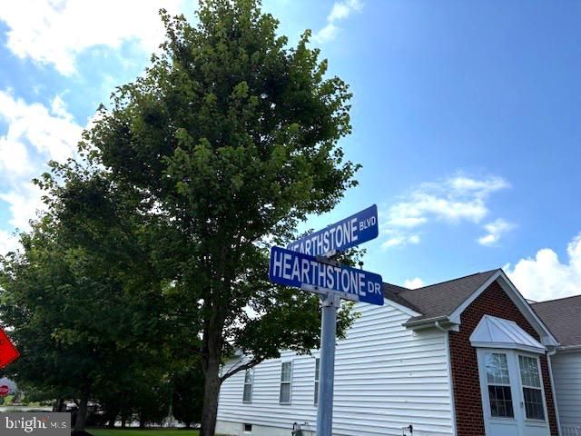 176 HEARTHSTONE DR, Berlin, NJ 08009