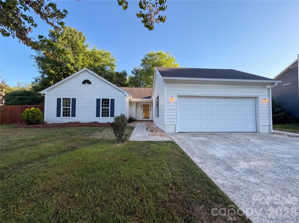 1667 Crestdale Road, Rock Hill, SC 29732