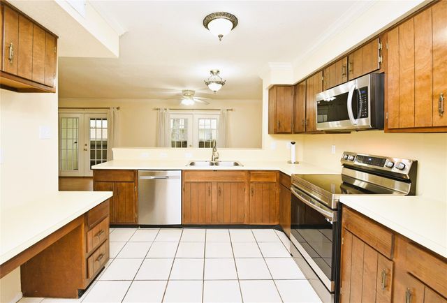 14515 Wunderlich Drive 1205, Houston, TX 77069