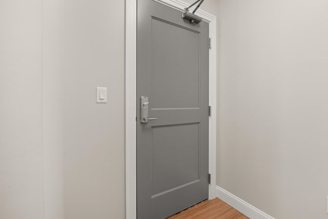 99 Foundry Place 102, Portsmouth, NH 03801