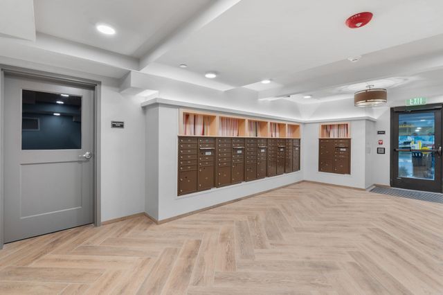 99 Foundry Place 102, Portsmouth, NH 03801