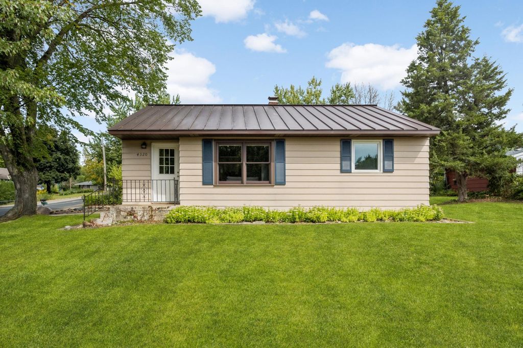 4320 Pleasant Street SE, Prior Lake, MN 55372 — exterior
