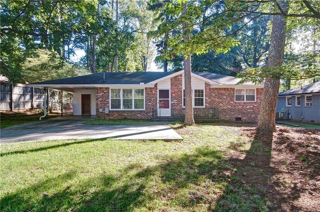 Image 1 of property listing at 1299 Mclendon Drive, Decatur, GA 30033