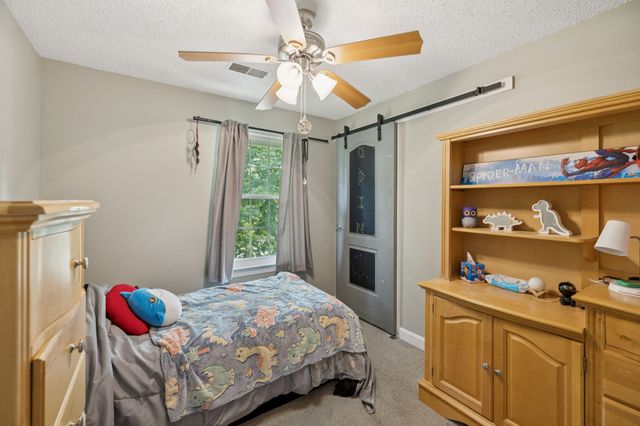 3404 Parkwood Ct, Hermitage, TN 37076