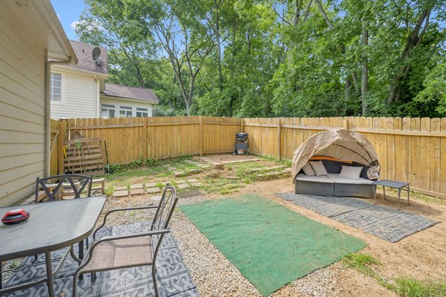 3404 Parkwood Ct, Hermitage, TN 37076