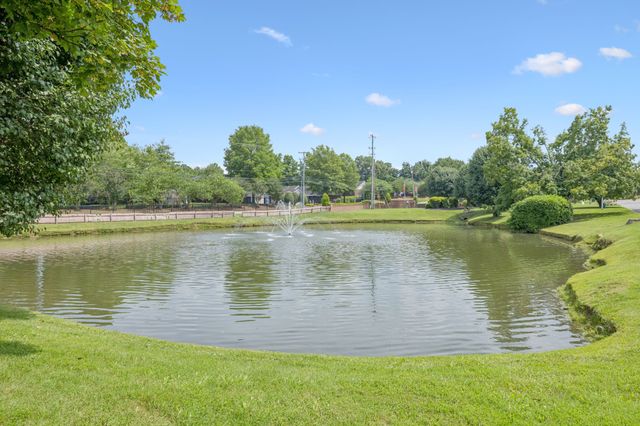 3404 Parkwood Ct, Hermitage, TN 37076