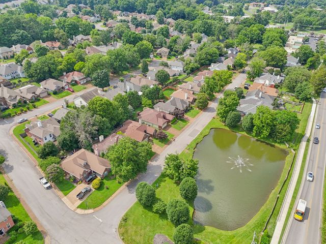 3404 Parkwood Ct, Hermitage, TN 37076