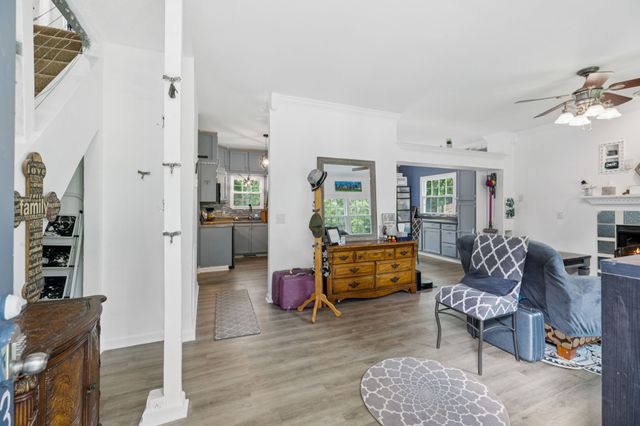 3404 Parkwood Ct, Hermitage, TN 37076