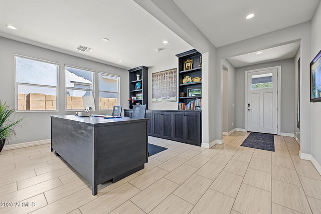 17322 W WILDWOOD Street, Surprise, AZ 85388