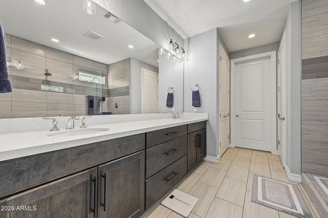 17322 W WILDWOOD Street, Surprise, AZ 85388
