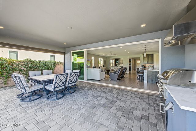 17322 W WILDWOOD Street, Surprise, AZ 85388