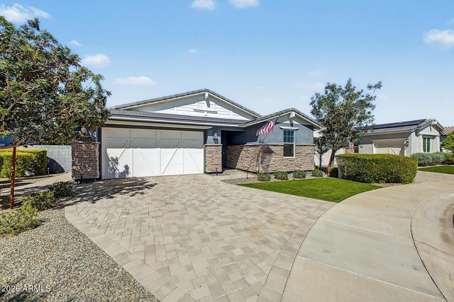 17322 W WILDWOOD Street, Surprise, AZ 85388