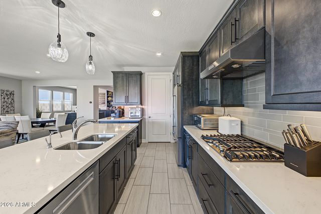17322 W WILDWOOD Street, Surprise, AZ 85388