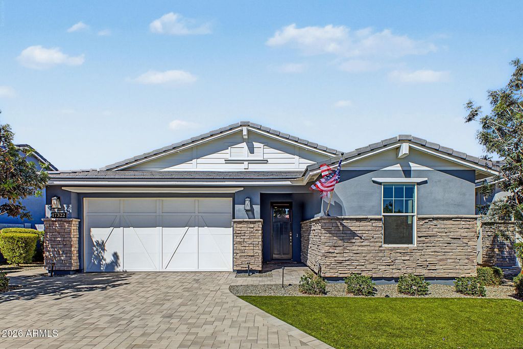 17322 W WILDWOOD Street, Surprise, AZ 85388