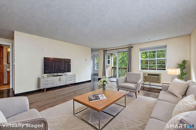 60 Heather Ridge 60, Shelton, CT 06484