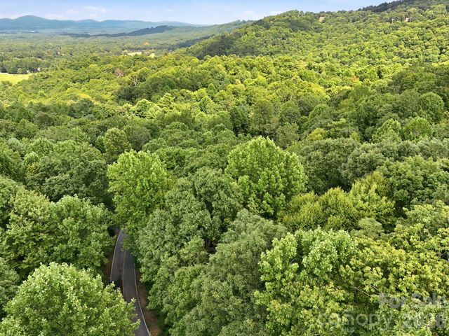 315 Kenmure Drive 74, Flat Rock, NC 28731
