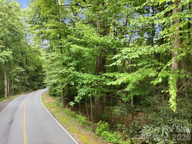 315 Kenmure Drive 74, Flat Rock, NC 28731