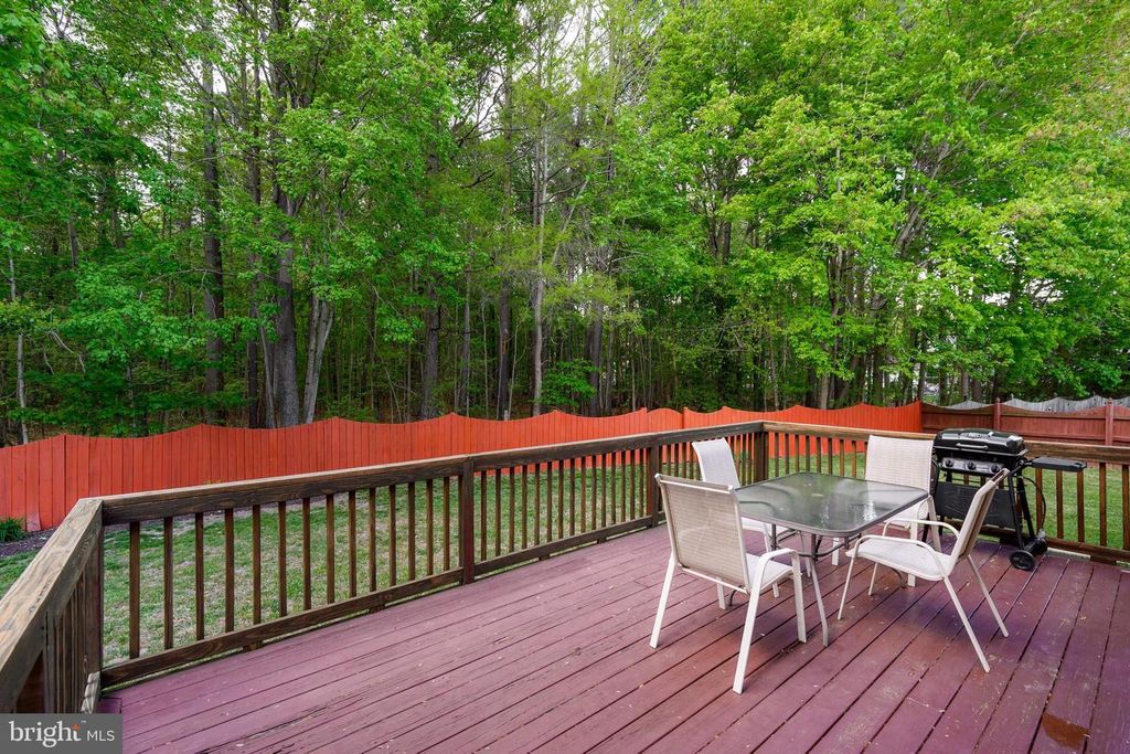 Image 34 of property listing at 112 RILIAN CT, Grasonville, MD 21638