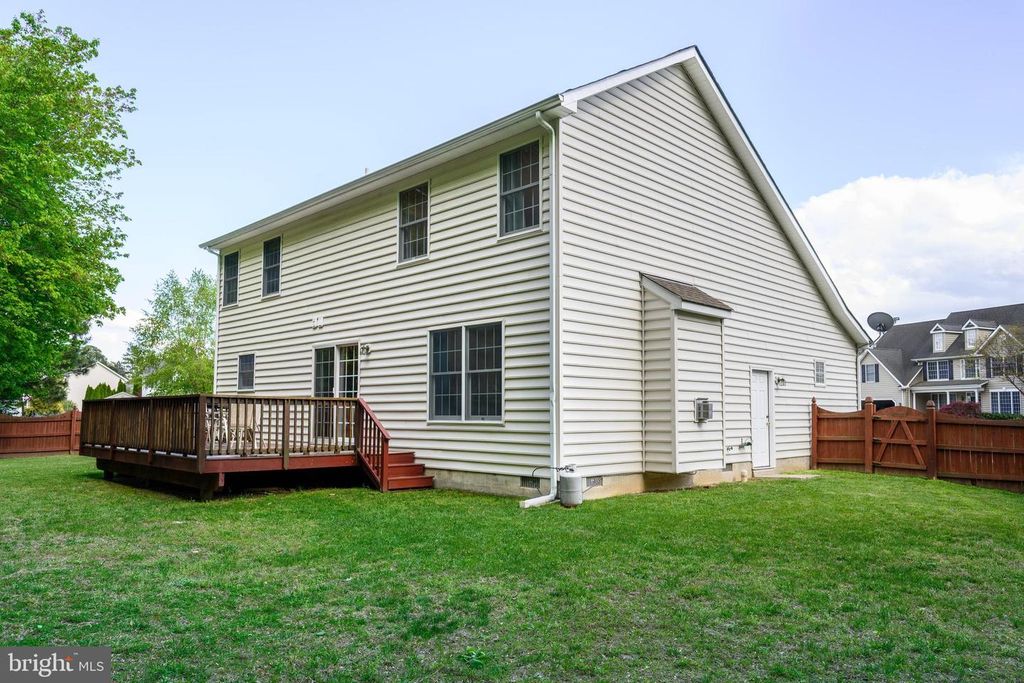 Image 41 of property listing at 112 RILIAN CT, Grasonville, MD 21638