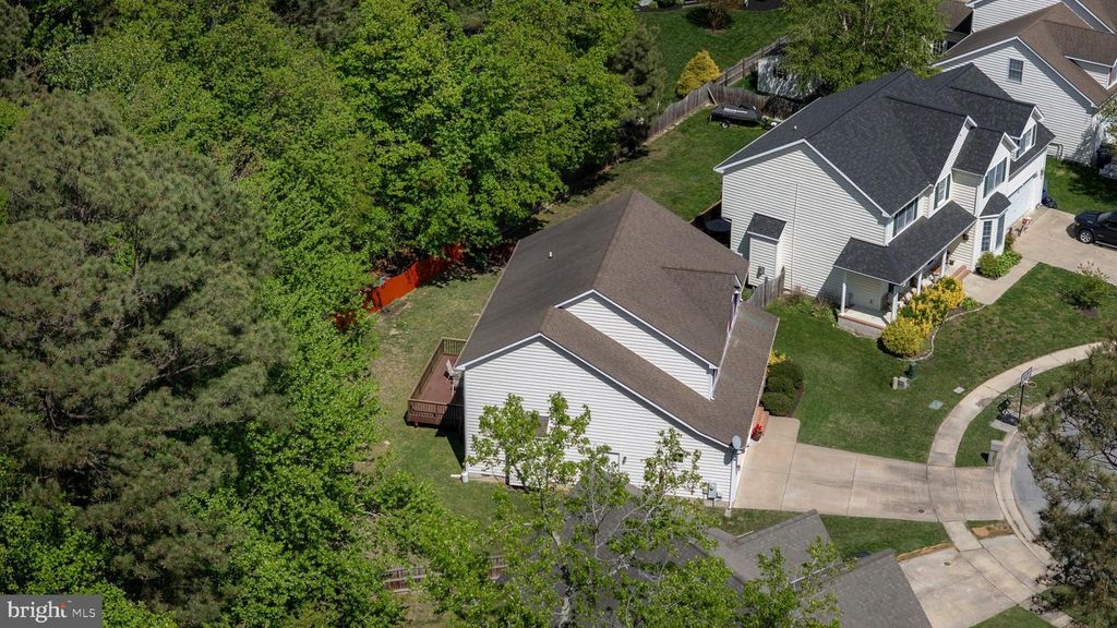 Image 46 of property listing at 112 RILIAN CT, Grasonville, MD 21638