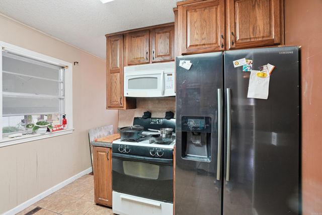 2005 Weems Street, Conway, AR 72034