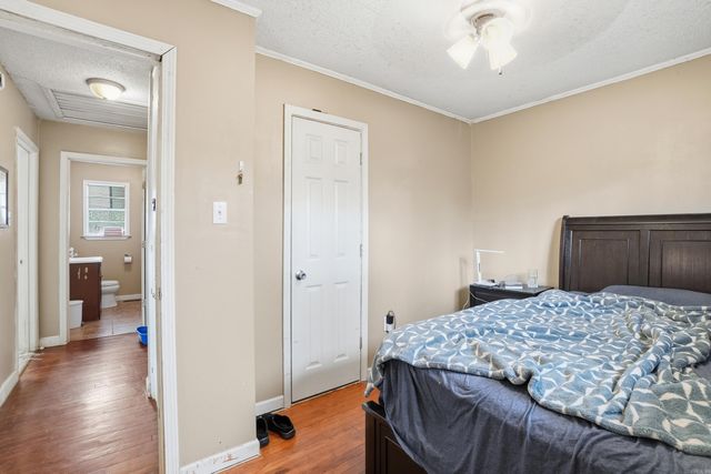 2005 Weems Street, Conway, AR 72034