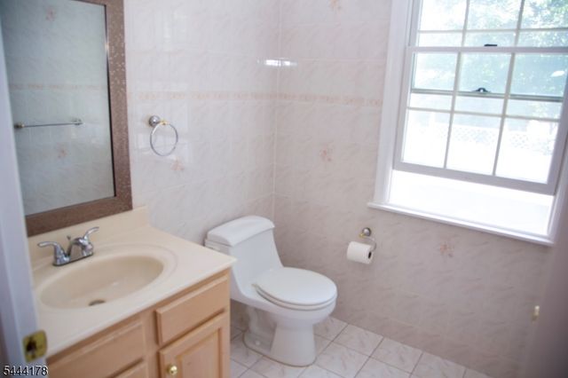 43 Cleveland Ave, East Hanover Twp., NJ 07936