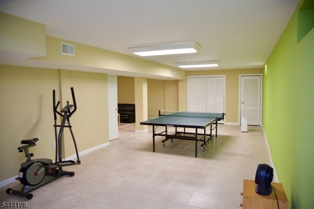43 Cleveland Ave, East Hanover Twp., NJ 07936