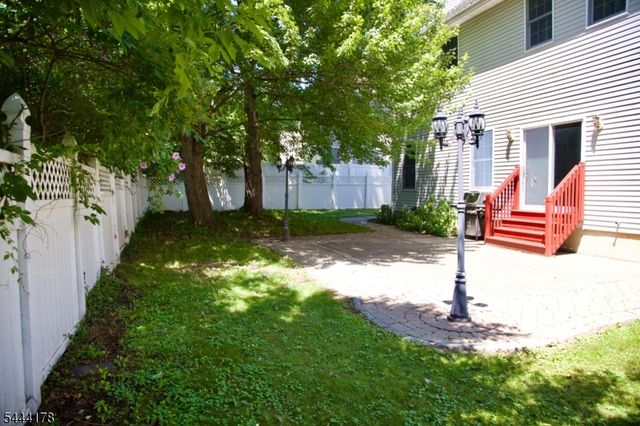 43 Cleveland Ave, East Hanover Twp., NJ 07936