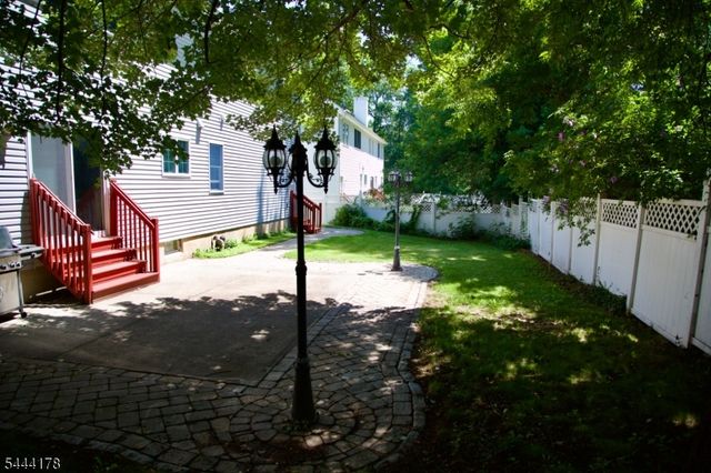 43 Cleveland Ave, East Hanover Twp., NJ 07936