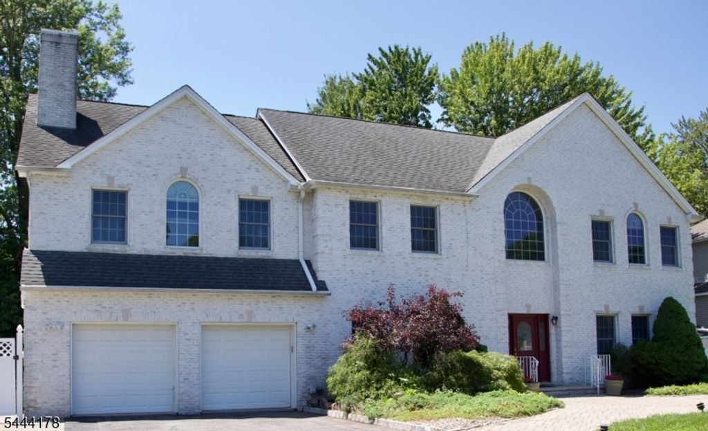 43 Cleveland Ave, East Hanover Twp., NJ 07936