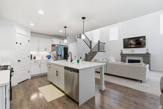 969 N OLSON DR, Saratoga Springs, UT 84045