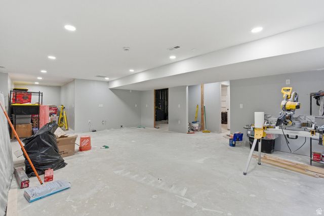 969 N OLSON DR, Saratoga Springs, UT 84045