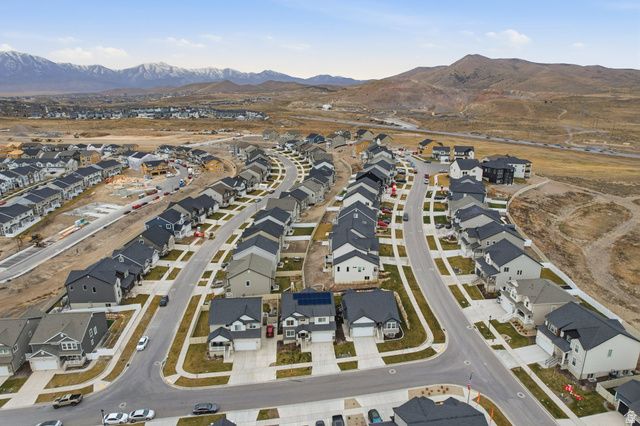 969 N OLSON DR, Saratoga Springs, UT 84045