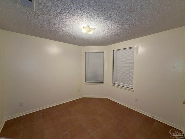 846 Amberway Dr, Pensacola, FL 32506