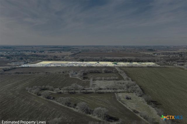 600 River Road, Martindale, TX 78655