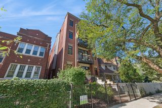 5818 N Winthrop Avenue 4, Chicago, IL 60660