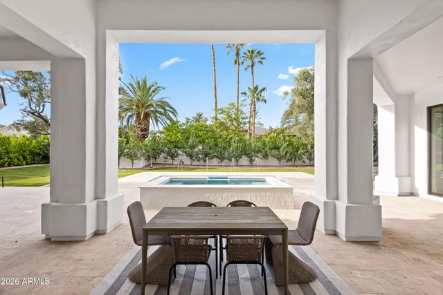 7180 E BELMONT Avenue, Paradise Valley, AZ 85253