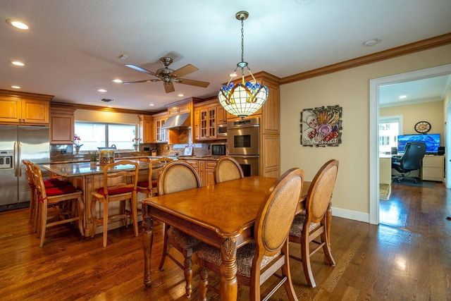 2317 NE 28th Court, Lighthouse Point, FL 33064