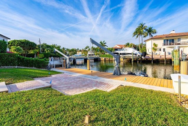 2317 NE 28th Court, Lighthouse Point, FL 33064